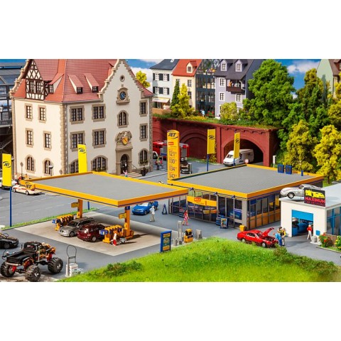 Tankstation -130589