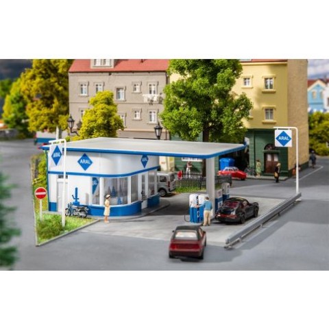 H0 Klein tankstation -191784