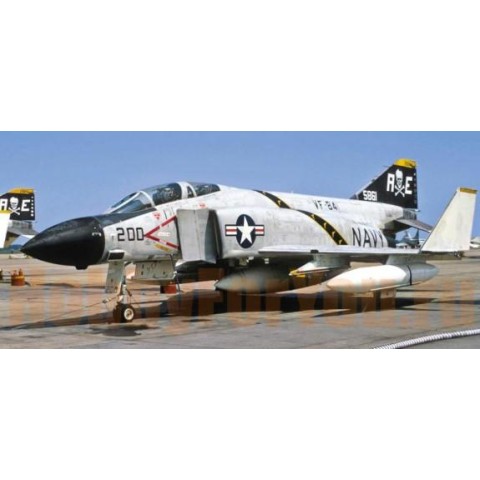 F-4J PHANTOM II VF-84 JOLLY ROGERS -51044