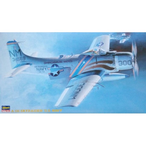 Douglas A-1H Skyraider U.S. Navy -51406