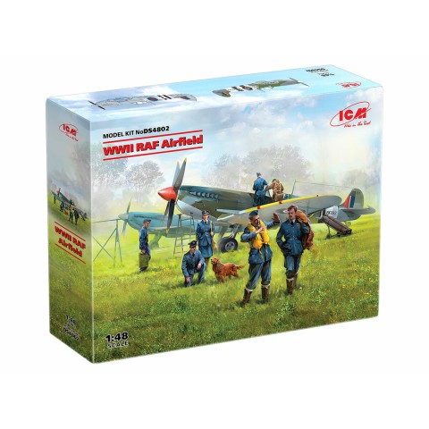 WWII RAF Airfield (Spitfire Mk.IX, Spitfire Mk.VII, RAF Pilots and Ground Personnel -DS4802