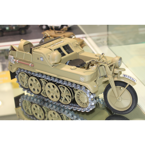 Kettenkrad  Sd.Kfz. 2 Kleines Kettenkraftrad Typ HK 101 -7404