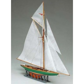 Shamrock Coppa America MM63