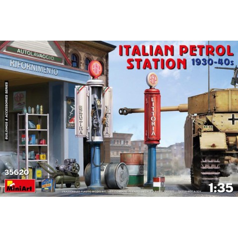 ITALIAN PETROL STATION 1930-40s -35620