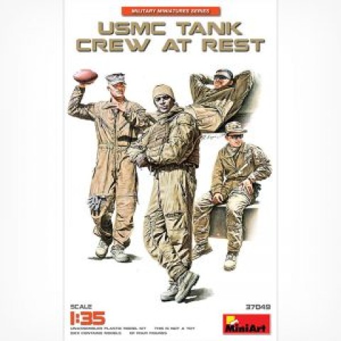 USMC TANK CREW AT REST -37049