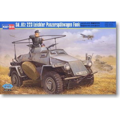 Sd.Kfz.223 Leichter Panzerspahwagen Funk -82443