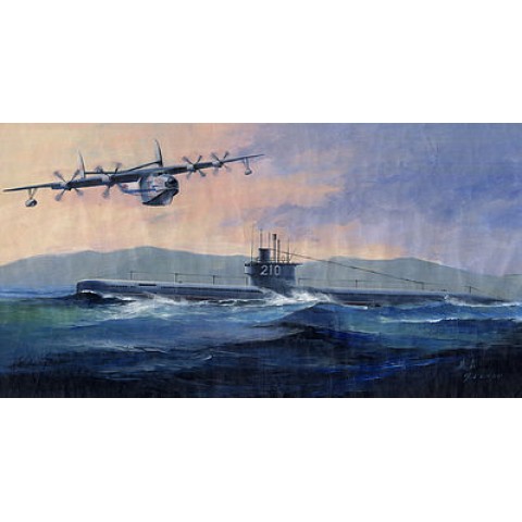 PLA Navy Type 033 Romeo Submarine & SH-5-83515