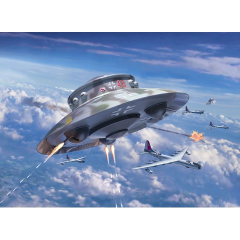 Flying Saucer Haunebu II -03903