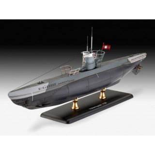 German Submarine Type IIB (1943) & Verf & Lijm & Penseeltje -65155