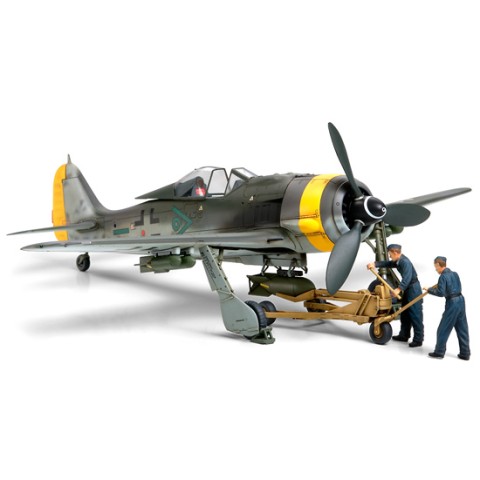 Focke-Wulf Fw190 F-8/9 w/Bomb Loading Set  -61104