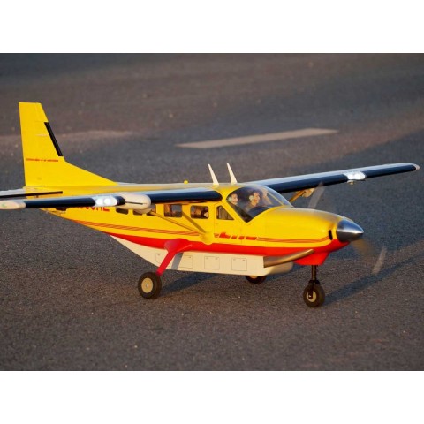 Cessna 208 Grand Caravan (yellow) / 1650mm C9578
